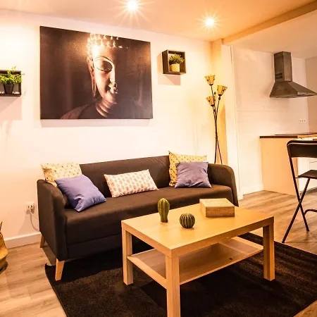 Apartamento Cimavilla En Apartment *